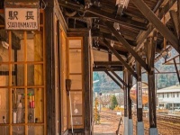 「昭和の世界」「まだあったのですね」　岐阜・長良川鉄道の〝ノスタルジックすぎる駅〟に1.2万人郷愁
