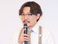 オズワルド・伊藤俊介