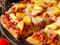 大統領の禁止発言で話題……ピザにパイナップルってあり？ なし？