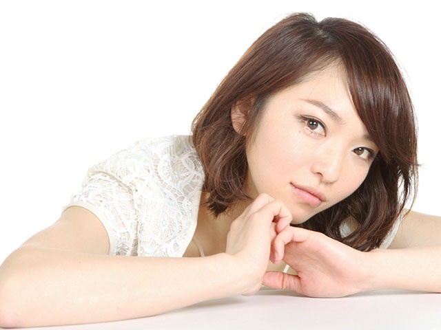 こんな女は面倒くさい！「自称サバサバ女子」が男からウザがられる3つの理由