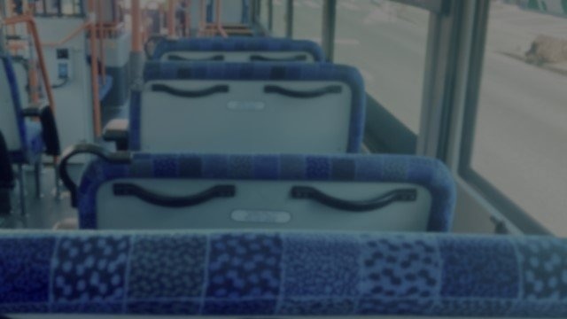 ギューギューで息もできない...小学生の姉と弟がもみくちゃ　「おーい」のひと声で人生激変！？（石川県・50代女性）