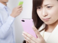 便利さの代償!?　LINEが原因で恋人とケンカになったエピソード8