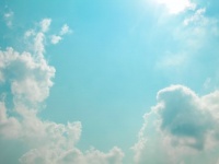 【心理テスト】SNSに空の写真をアップするなら？　「あなたに今必要な友達」